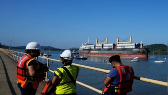 Heavy losses due to war: Ship insurers cancel conflict risk coverage in Russia, Ukraine and Belarus from January