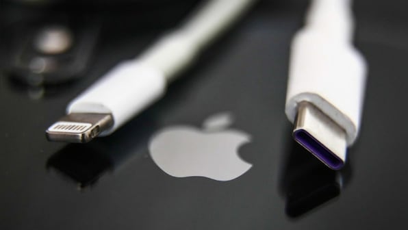 Apple may launch the iPhone 15 series with Lightning port in 2023, may adopt USB-C in 2024