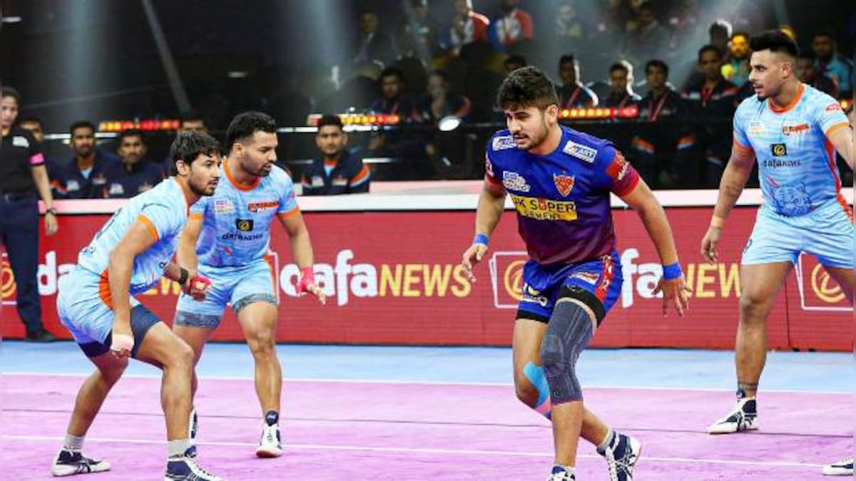 Pro Kabaddi League: Dabang Delhi seal play-off spot after tie against Bengal Warriors