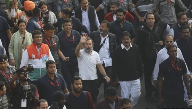 Delhi sees serpentine traffic snarls as Congress’ Bharat Jodo Yatra enters national capital Delhi sees serpentine traffic snarls as Congress’ Bharat Jodo Yatra enters national capital