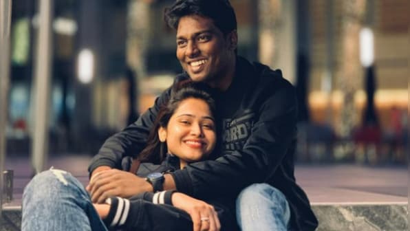 Shah Rukh Khan starrer Jawan director Atlee announces pregnancy along with his wife Krishna Priya