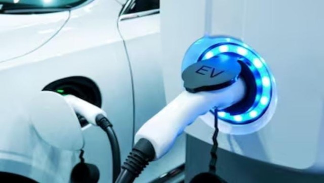 Electric Vehicle: Future of Indian automotive industry Electric Vehicle: Future of Indian automotive industry