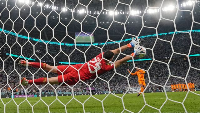 FIFA World Cup: Goalkeeper Emiliano Martinez saves Argentina from heartbreak FIFA World Cup: Goalkeeper Emiliano Martinez saves Argentina from heartbreak