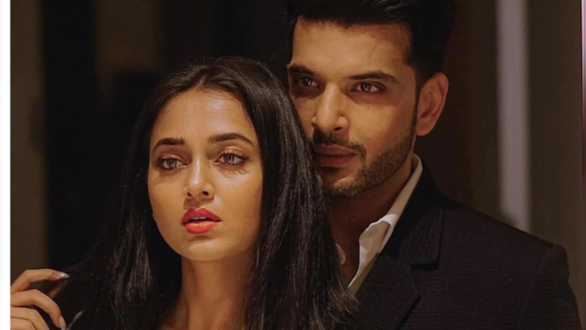 BTS video of Tejasswi Prakash and Karan Kundra’s Barish Ayi Hai goes viral