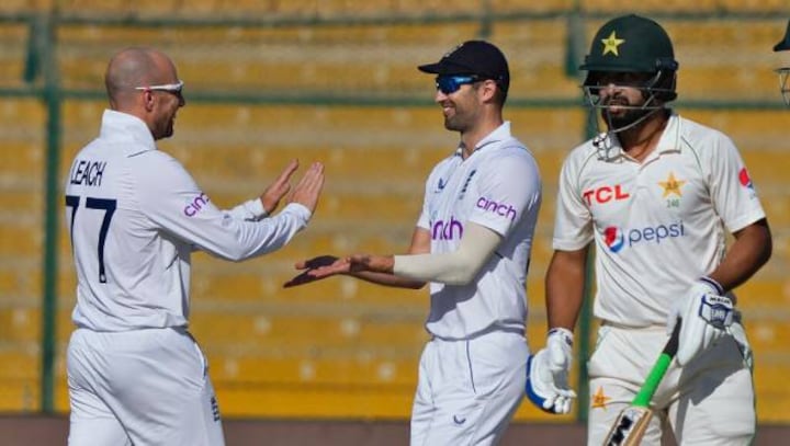 Pakistan vs England: Jack Leach four-wicket spell bundles out host for 304; England lose early wicket before stumps