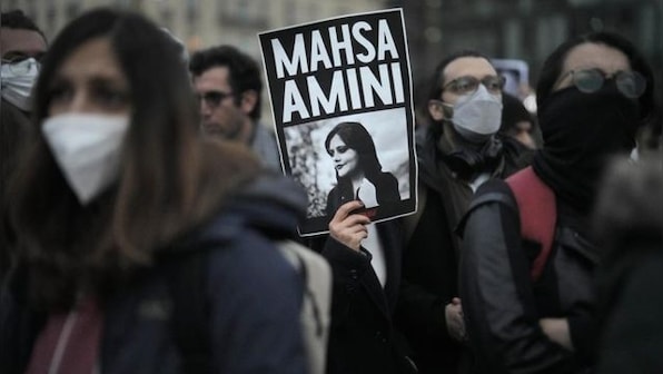 Iran jails 400 people for up to 10 years over anti-regime protests