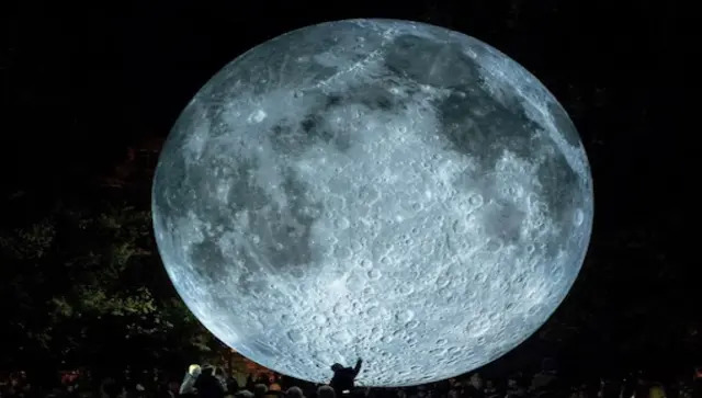 Japanese startup launches country's first ever lunar mission, will put two robots on Moon Japanese startup launches country's first ever lunar mission, will put two robots on Moon