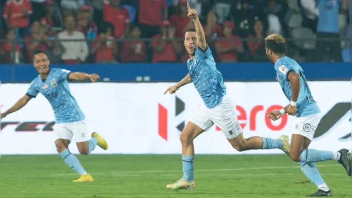 ISL Matchweek 9: Mumbai City stay dominant, Blasters clinch 4th straigth win and more agony for bottom team