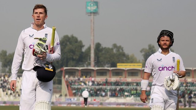 PAK vs ENG 1st Test: England produce world record 506/4 on Day 1, Twitter slams Pakistan bowlers for poor show PAK vs ENG 1st Test: England produce world record 506/4 on Day 1, Twitter slams Pakistan bowlers for poor show