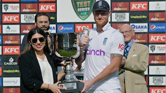 Pakistan vs England: Visitors win third Test by eight wickets to sweep series 3-0