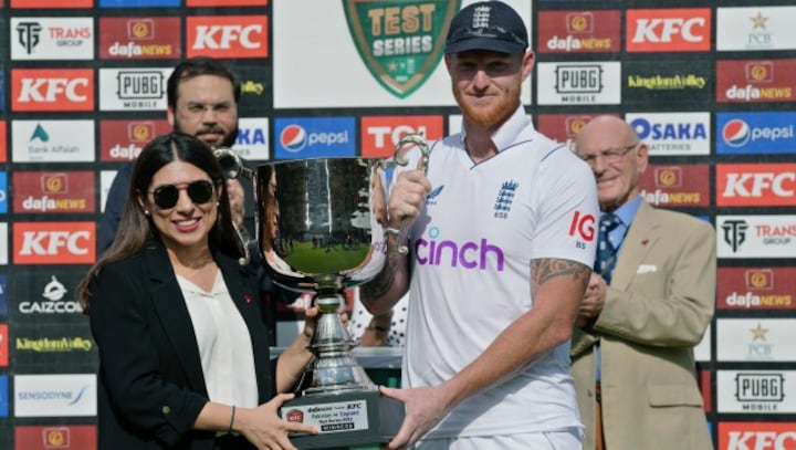Pakistan vs England: Visitors win third Test by eight wickets to sweep series 3-0
