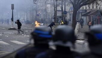 Paris shooting: Protestors clash with police for second day after deadly attack targets Kurdish minority