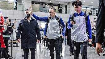 Outgoing South Korea coach Paulo Bento bids emotional farewell