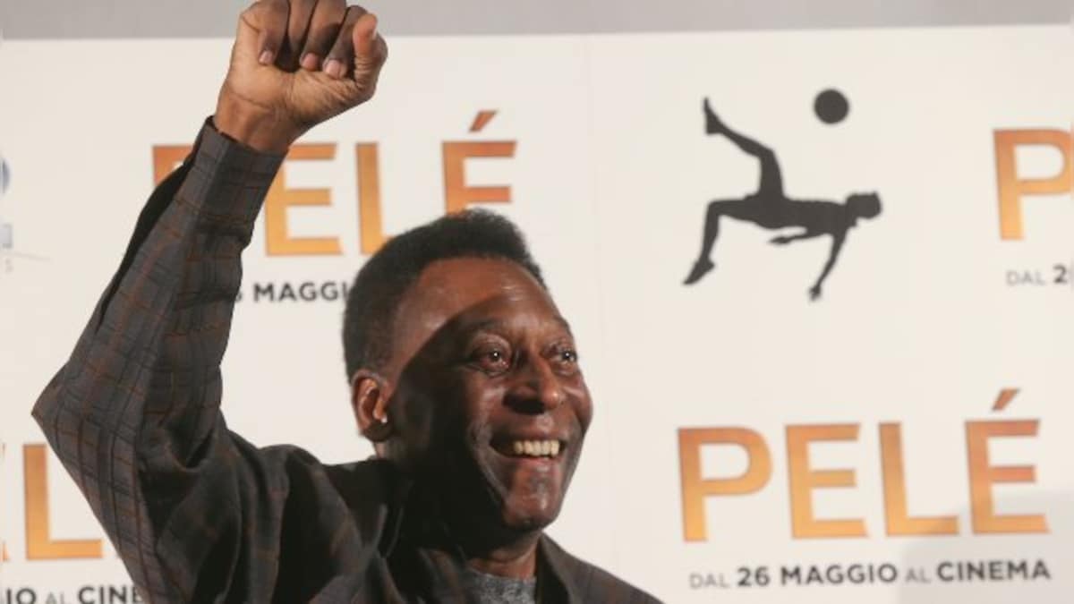 'Pele transformed football into an art': Messi, Neymar and football world mourn death of Brazil icon