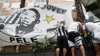 Pele dies at 82: Fans pay tribute to Brazilian legend - In Pics