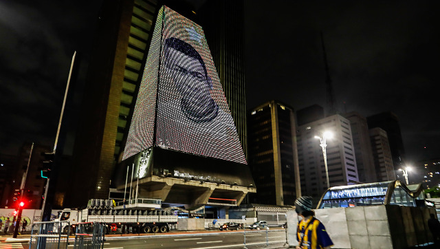 Brazil gears up for final farewell to ‘King’ Pele Brazil gears up for final farewell to ‘King’ Pele