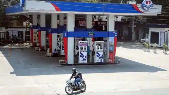 Petrol Diesel Price Update: New petrol, diesel prices announced; know whether rates have increased or decreased Petrol Diesel Price Update: New petrol, diesel prices announced; know whether rates have increased or decreased