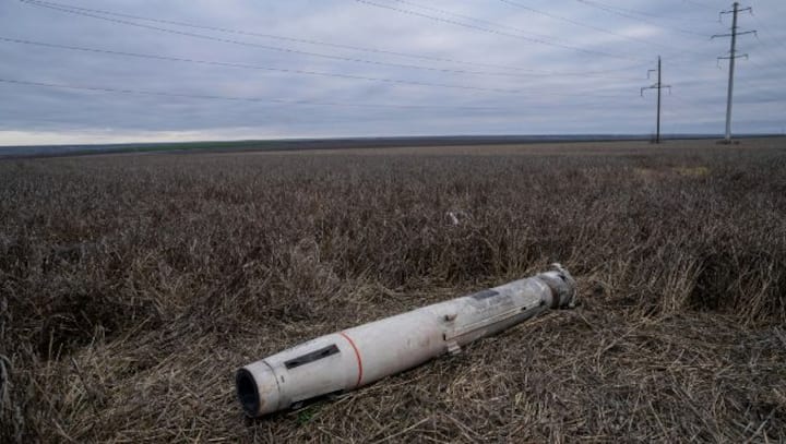 Ukraine drones hit Russian air bases, claims Kremlin; unleashes massive missile barrage