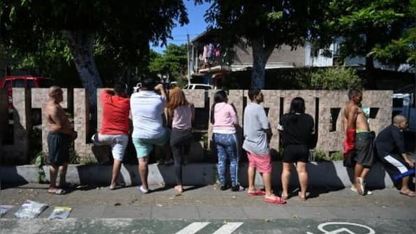 Troops surround two districts in San Salvador amid massive gang crackdown