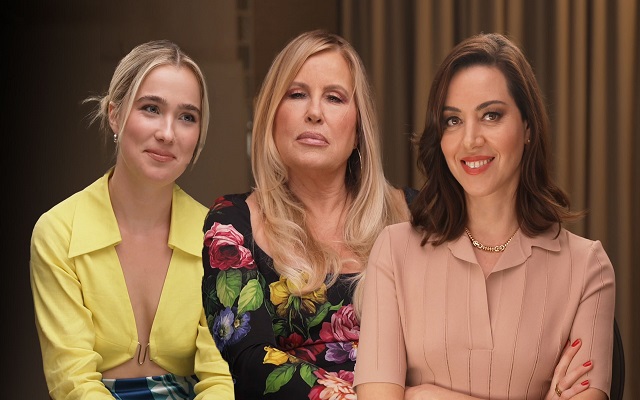 The White Lotus review: Rich people suffer again in this grim yet glorious tale of depravity The White Lotus review: Rich people suffer again in this grim yet glorious tale of depravity