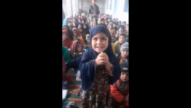 Viral video: Little Afghan girl recites English alphabets, leaves Raveena Tandon impressed Viral video: Little Afghan girl recites English alphabets, leaves Raveena Tandon impressed