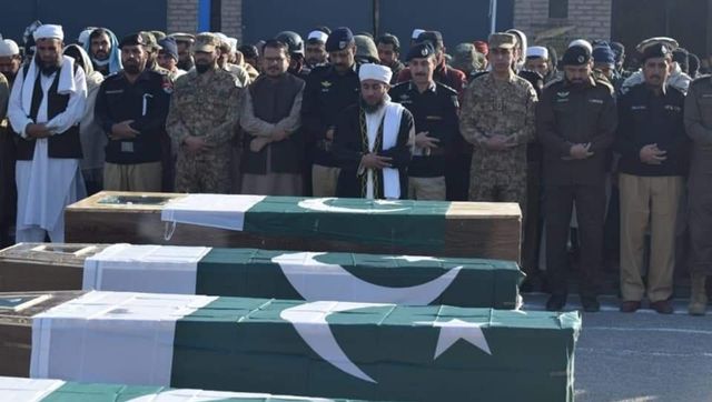 Pakistan: 4 cops dead as militants attack police station in KP’s Lakki Marwat Pakistan: 4 cops dead as militants attack police station in KP’s Lakki Marwat