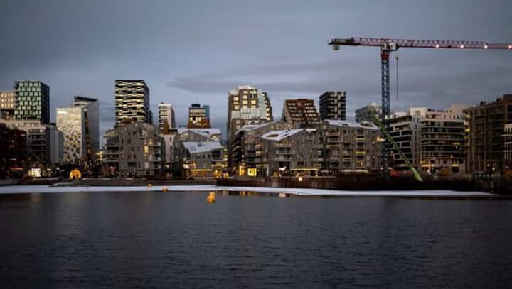 Norway proposes 40 per cent gender quota in large unlisted firms in a bid to break glass ceiling