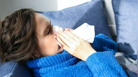 COVID-19 or regular cold? How to read symptoms this Christmas