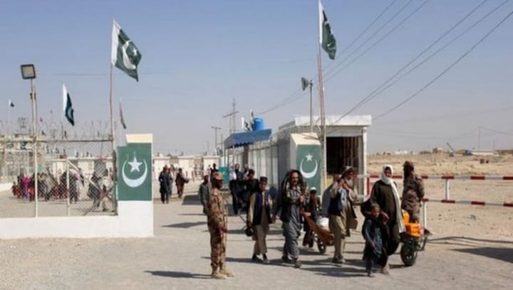 Pakistani Senator Farook Naek calls for revisiting Afghan policy after recent surge in border clashes