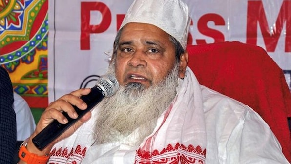 'Hindus marry at 40...keep 3-4 girlfriends for fun. Must follow Muslims, marry early to have many kids'
