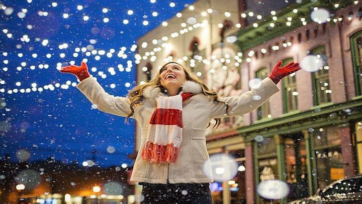 Bethlehem welcomes Christmas tourists after pandemic lull