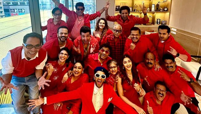 Ranveer Singh and Cirkus team all dressed up in red as they gear up to unveil the trailer Ranveer Singh and Cirkus team all dressed up in red as they gear up to unveil the trailer