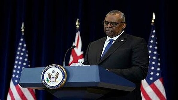 Pentagon accused of blocking effort to hand Russia war crimes evidence to ICC