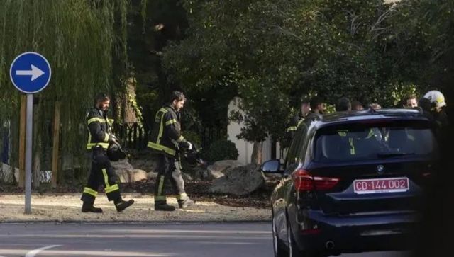 Gift from Ukraine explodes at Polish police headquarters in Warsaw Gift from Ukraine explodes at Polish police headquarters in Warsaw