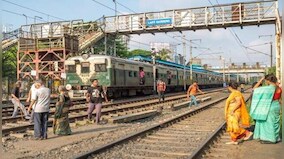 Poor man dies after iron rod impales his neck in freak accident on board Delhi-Kanpur train