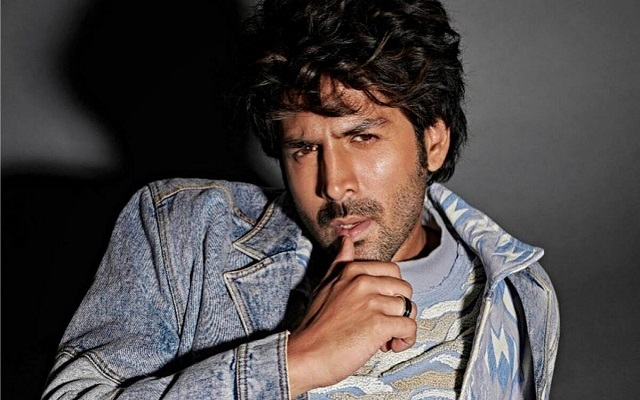 Kartik Aaryan calls Messi 'Shehzada of Football', says seeing him take crown no less than a 'grand climax' Kartik Aaryan calls Messi 'Shehzada of Football', says seeing him take crown no less than a 'grand climax'