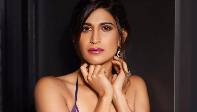 EXCLUSIVE | Aahana Kumra on the lockdown: 'Have friends who lost their parents as didn't get injection on time' EXCLUSIVE | Aahana Kumra on the lockdown: 'Have friends who lost their parents as didn't get injection on time'
