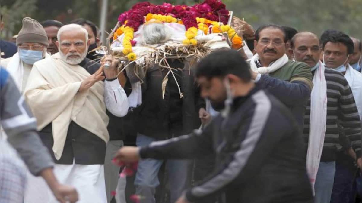 RIP Maa: Prime Minister Narendra Modi bids final adieu to mother ...