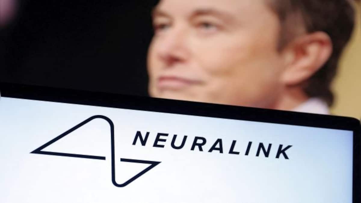 Neuralink cleared for human testing: Will Elon Musk be able to tap into  human brains now? – Firstpost