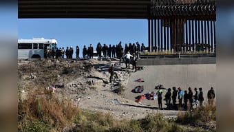 US: Mayor of Texas border city declares state of emergency over migrant swell