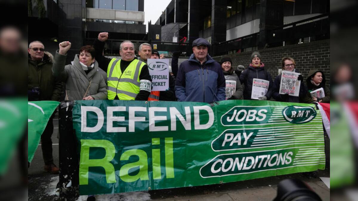 UK sending 1,200 troops to fill in as ambulance crews join strike with ...