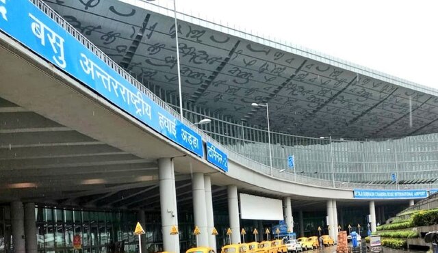 Two international passengers test positive for coronavirus at Kolkata airport Two international passengers test positive for coronavirus at Kolkata airport