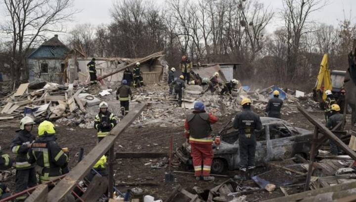 Russia launches massive missile barrage across Ukraine