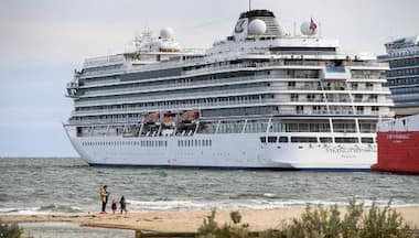 Cruise passengers stranded off Australian following ‘marine growth’ discovery in ship hull