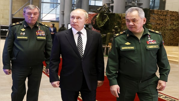 Rift in Russian military leadership apparent as fighting intensifies in Ukraine