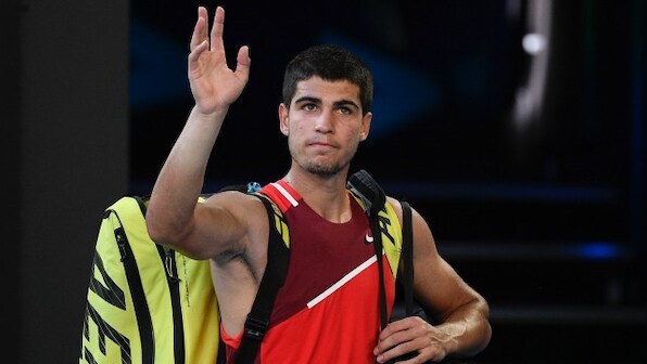 Australian Open 2023: World No 1 Carlos Alcaraz withdraws with hamstring injury