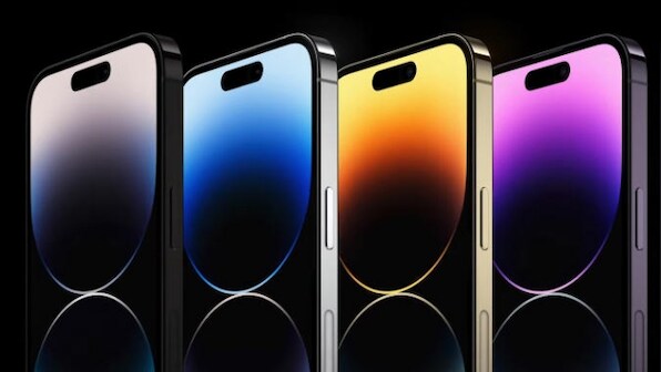 Apple to give Dynamic Island to all iPhone 15 models, iPhone 16 Pro to get under-display camera and FaceID