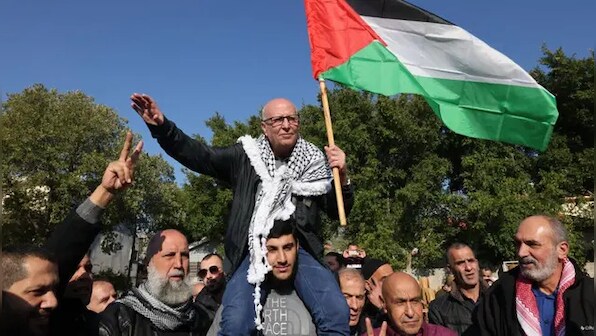 Arab-Israeli released after 40-years in prison for killing soldier