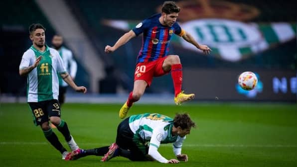 Spanish Super Cup: Barcelona beat Real Betis on penalties to enter final