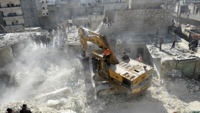 Syria: Building collapse in war-damaged Aleppo kills 16 Syria: Building collapse in war-damaged Aleppo kills 16
